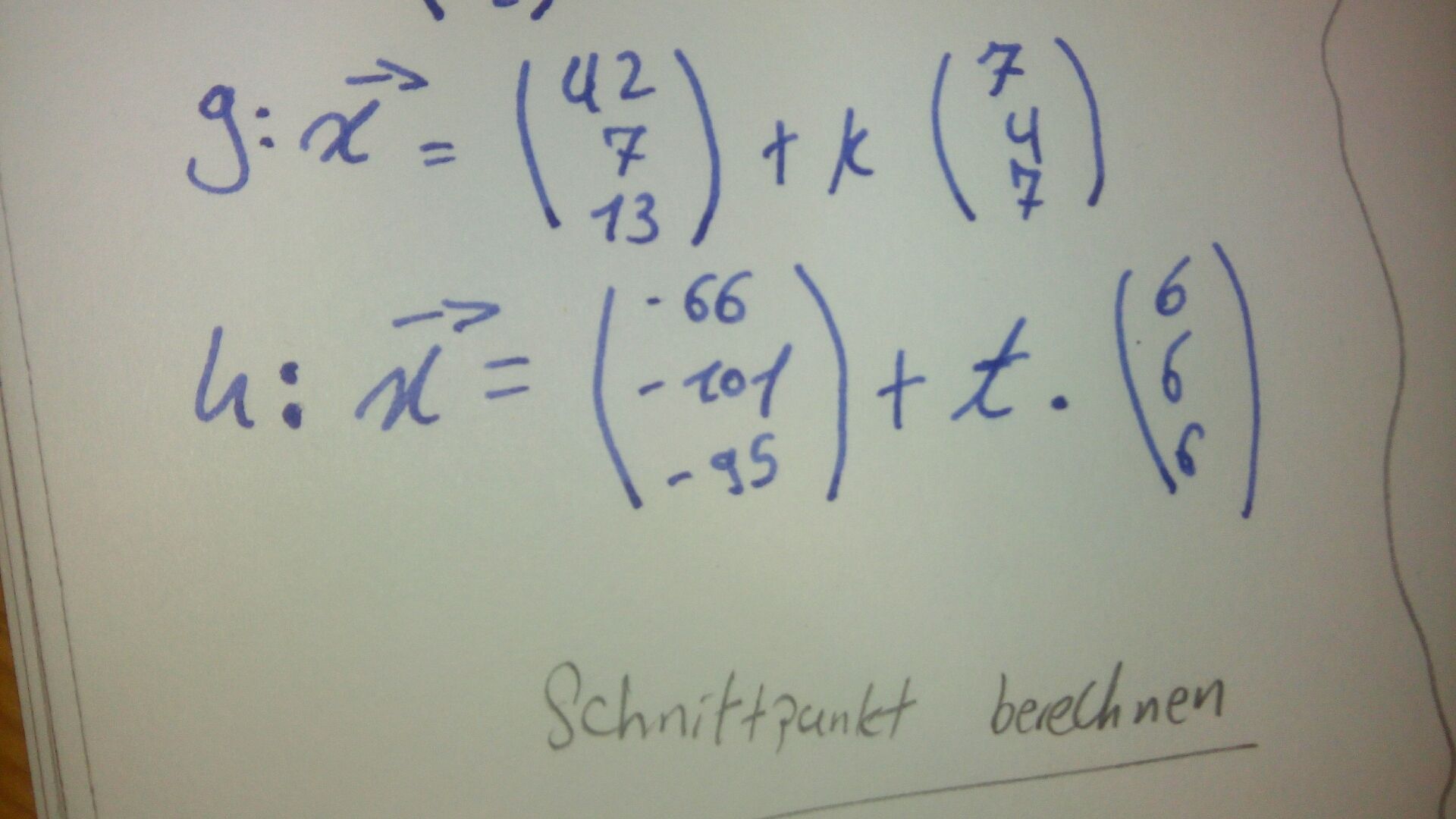 Schnittpunkt von Zwei Geraden berechnen | GoStudent